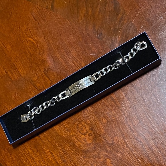 Stainless Steel Men’s Faith Inspirational Bracelet - Picture 3 of 8